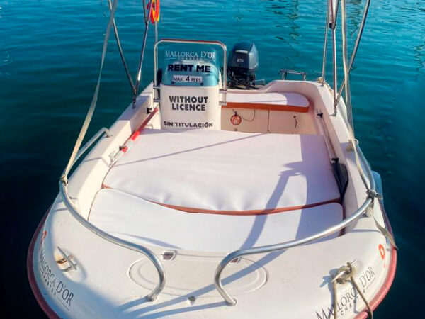 Mallorca Rental & Sail. Alquiler de barcas con y sin licencia en Mallorca. Disfruta de un verano diferente costeando las mejores playas de las Islas Baleares. Información y reservas al teléfono: 655 200 859